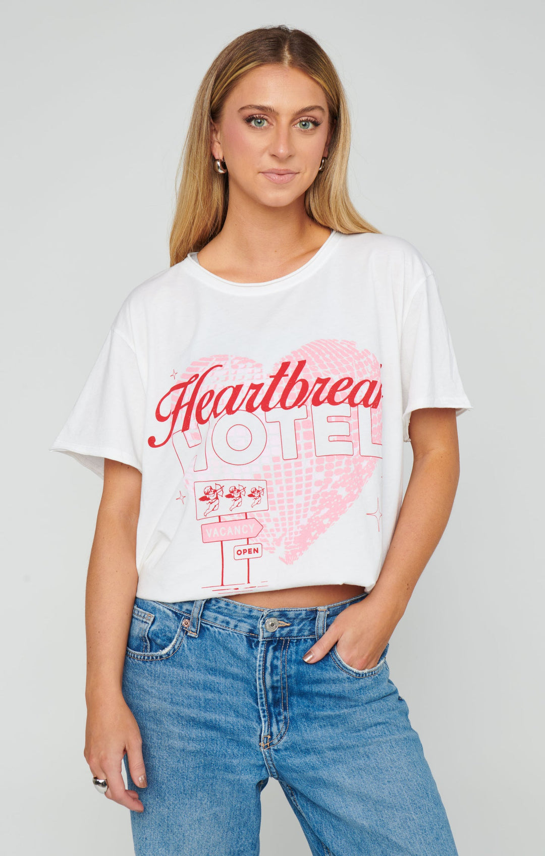 SHOW ME YOUR MUMU-Heartbreak Hotel Graphic Airport Tee